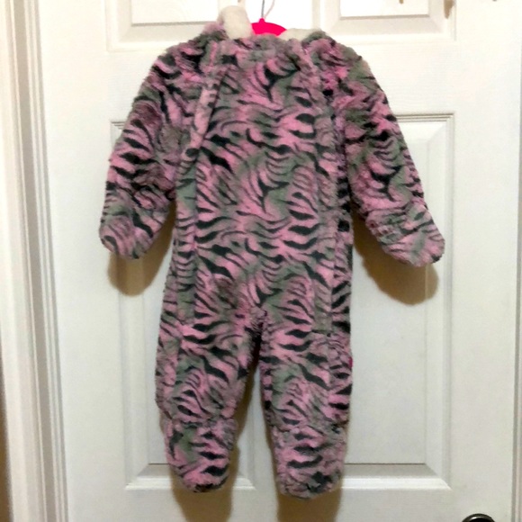 One piece baby girl snowsuit - Picture 1 of 3